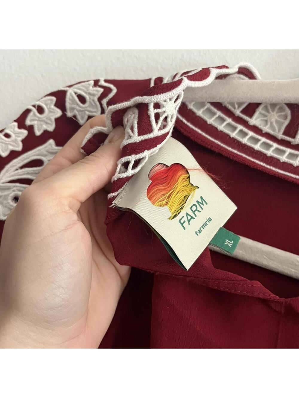 Farm Rio Burgundy Bicolor Palm Tree Embroidery Blouse - Picture 9 of 9